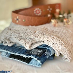 Mystery Pile Of Four Items & One More Surprise